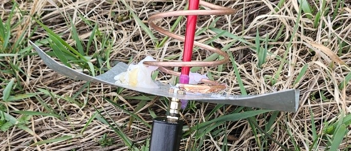 An image showing the bent ground plane